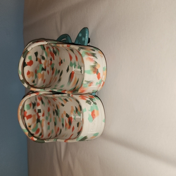 Hunter Slides - Picture 3 of 5